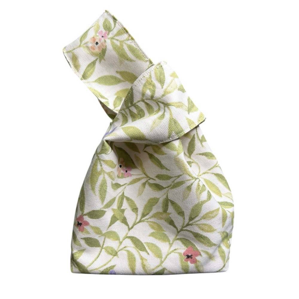 Japanese Knot Bag Handmade Delicate Flowers Wrist Bag Lined 11.5x5.5x4 New
